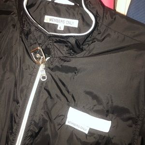 RARE 100% authentic Members Only buckle neck